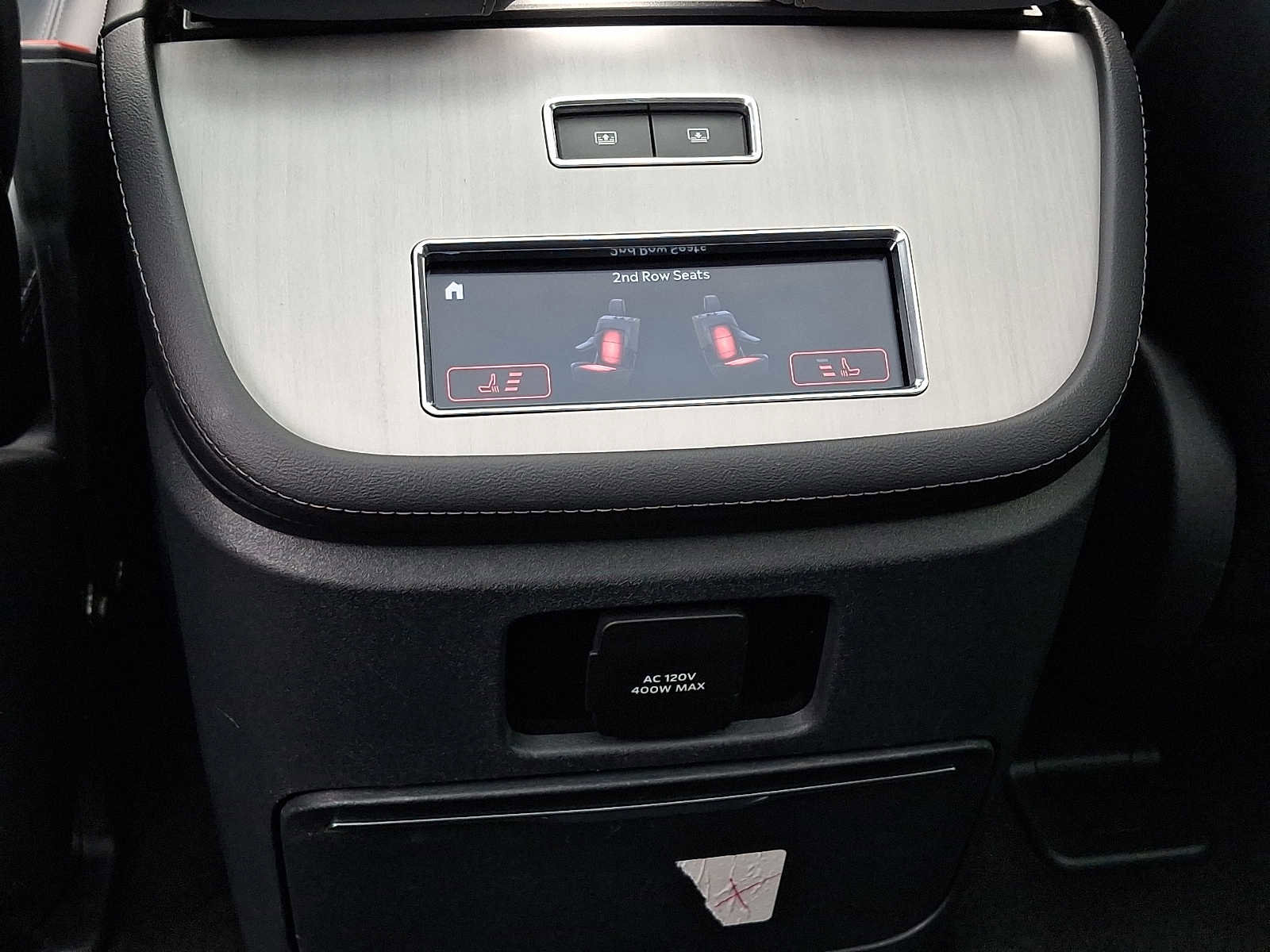Used 2025 Lincoln Navigator Reserve image 27