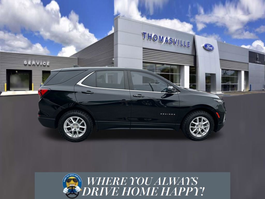 Used 2022 Chevrolet Equinox LT w/ LPO, Floor Liner Package FWD image 2