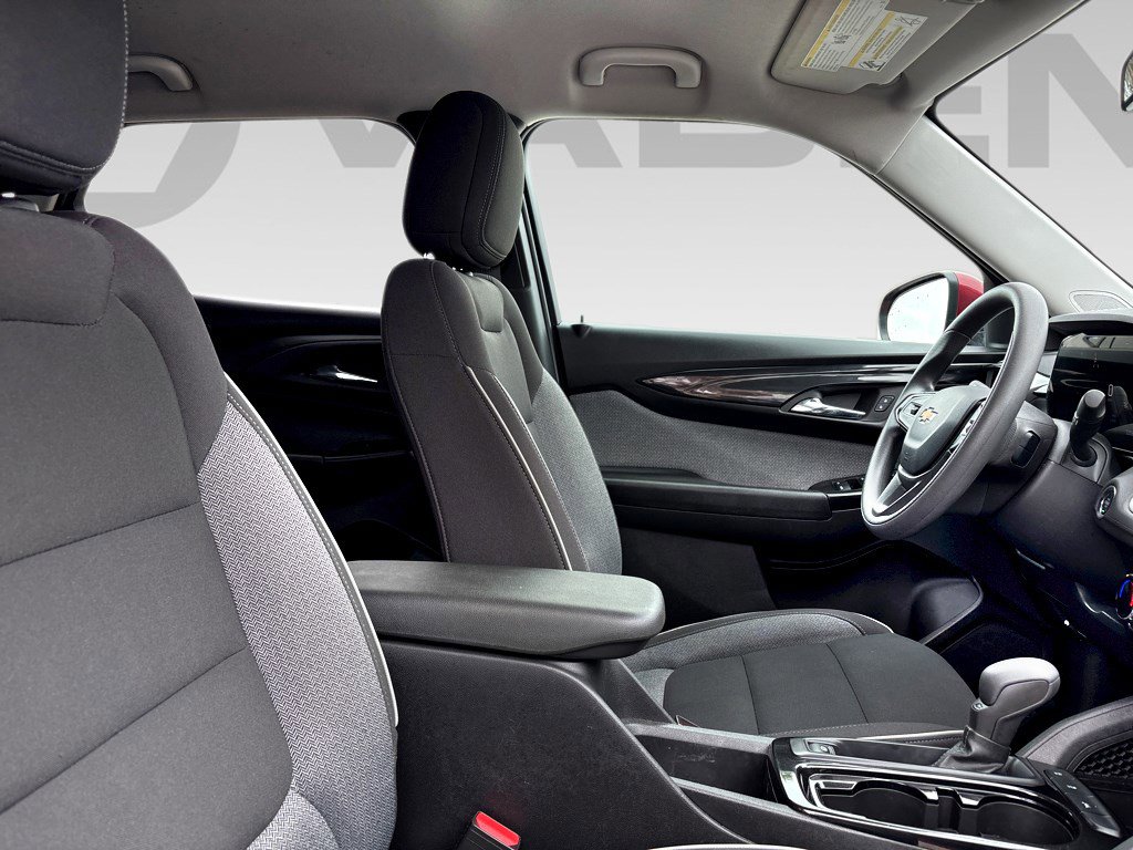 Used 2024 Chevrolet TrailBlazer LT image 10