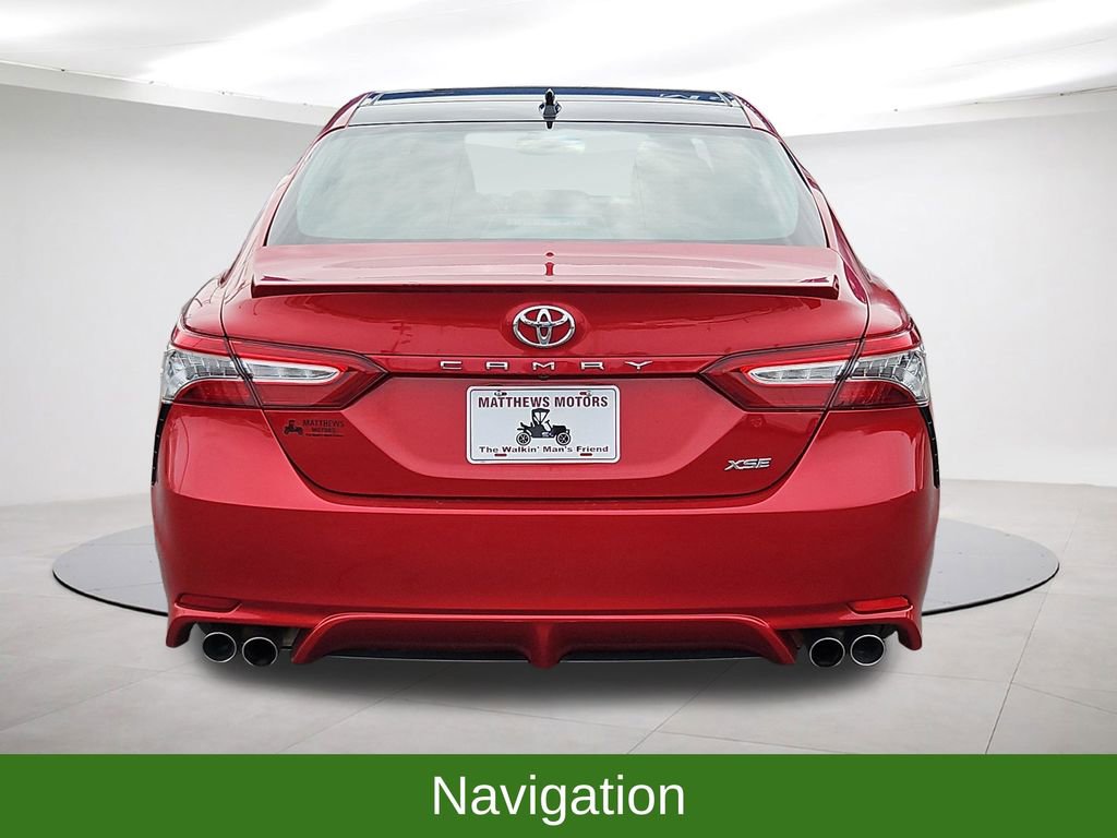 Used 2019 Toyota Camry XSE image 6