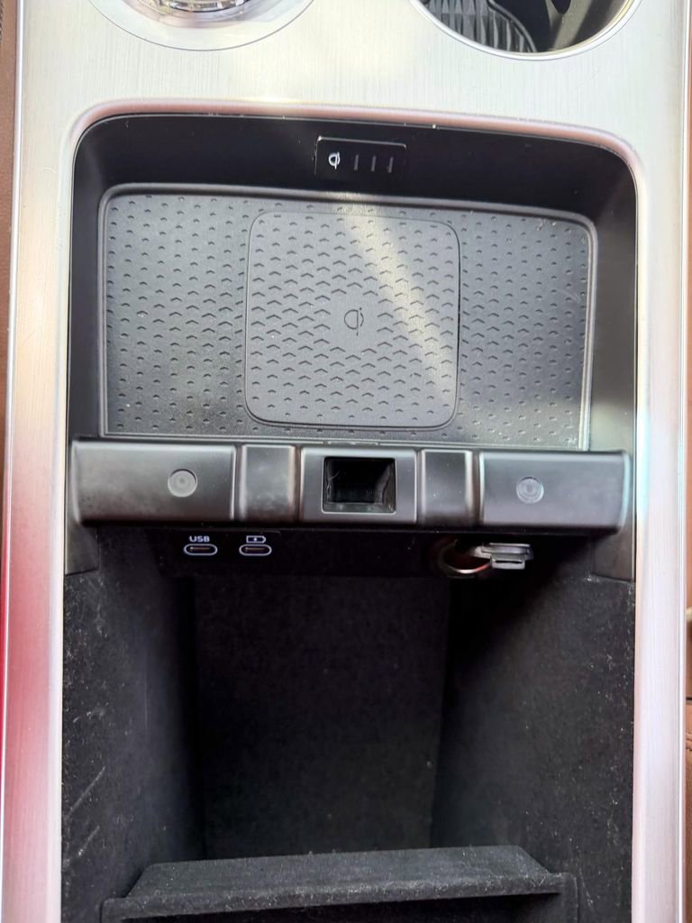 Used 2026 Genesis GV70 2.5T Advanced image 31