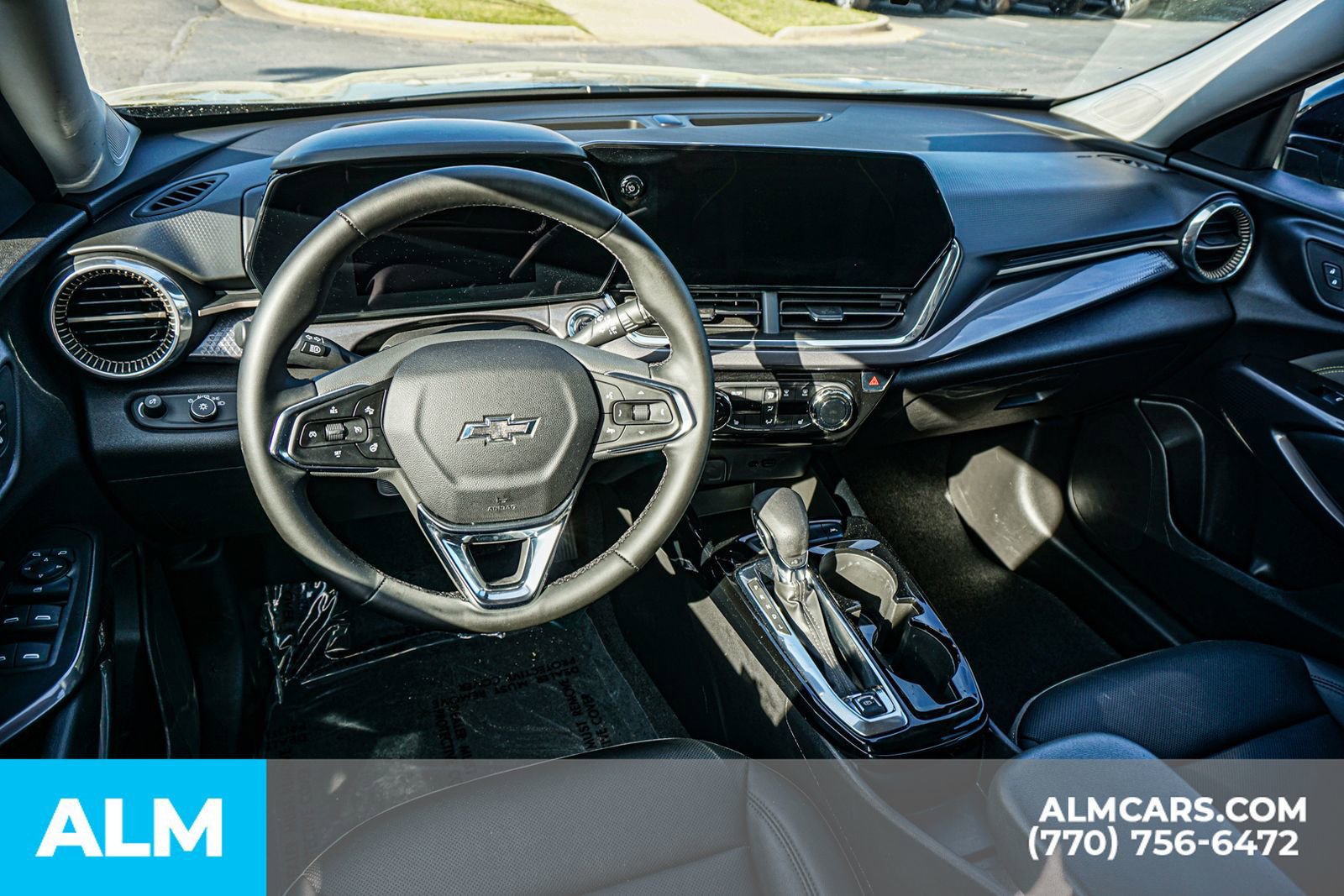 Used 2025 Chevrolet Trax ACTIV w/ Driver Confidence Package image 29