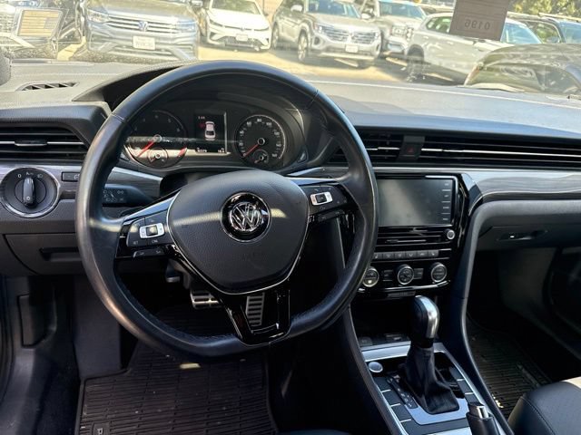Used 2021 Volkswagen Passat 2.0T R-Line FWD image 6
