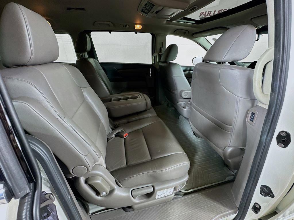 Used 2016 Honda Odyssey Touring image 30
