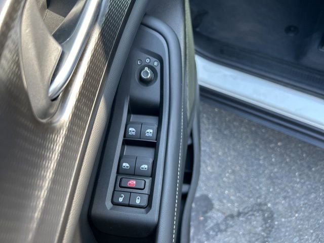 Used 2023 Jeep Grand Cherokee L Laredo AWD/4WD image 11