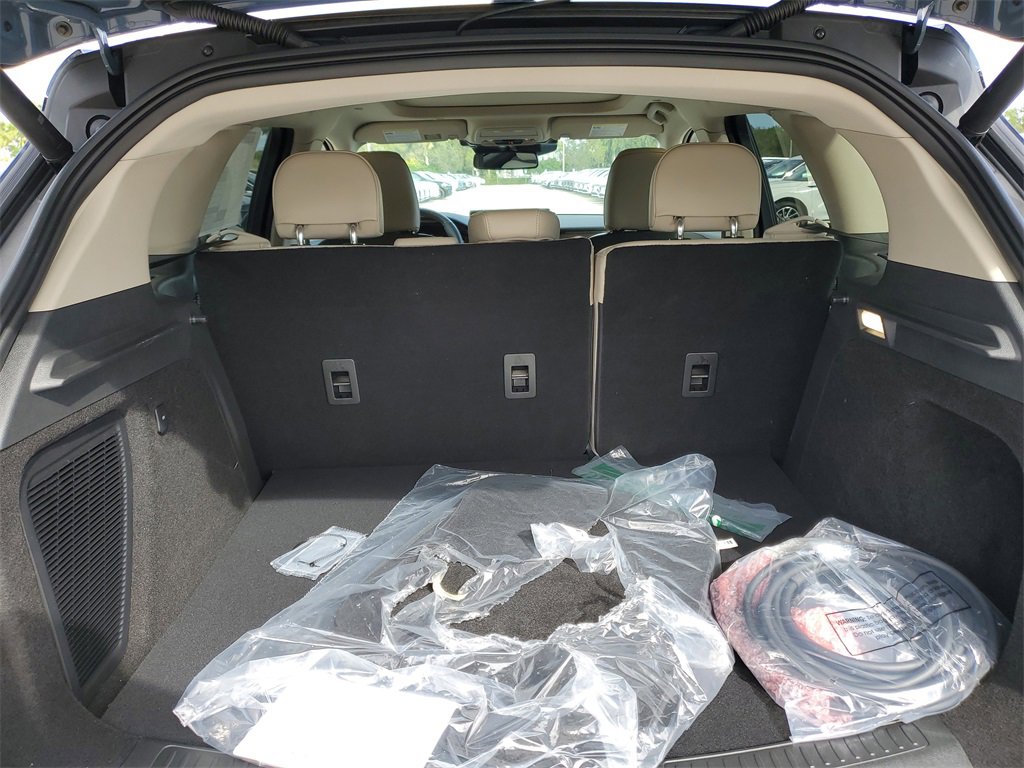 New 2026 Lincoln Corsair Grand Touring image 6