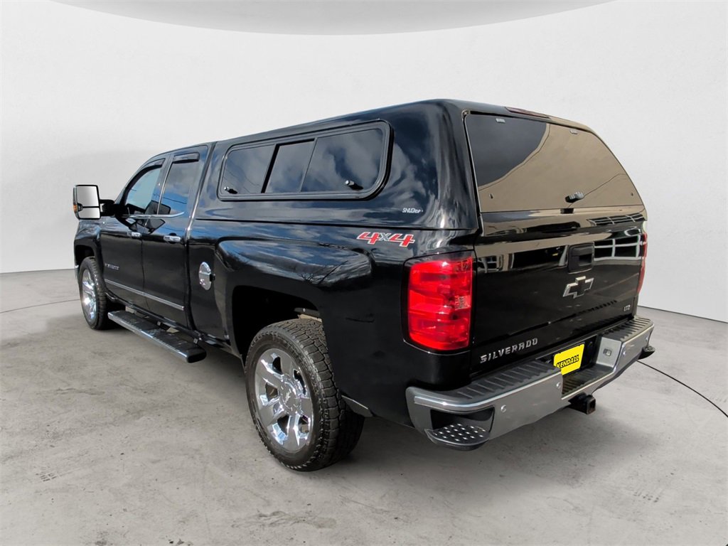 Used 2015 Chevrolet Silverado 1500 LTZ image 3