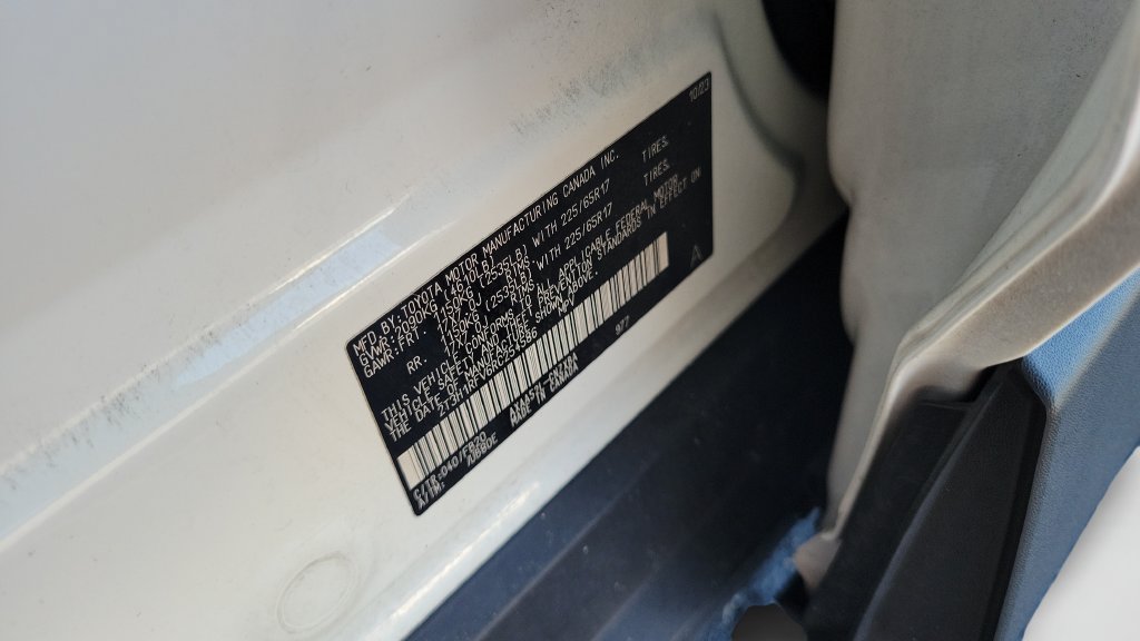 Used 2024 Toyota RAV4 LE FWD image 26