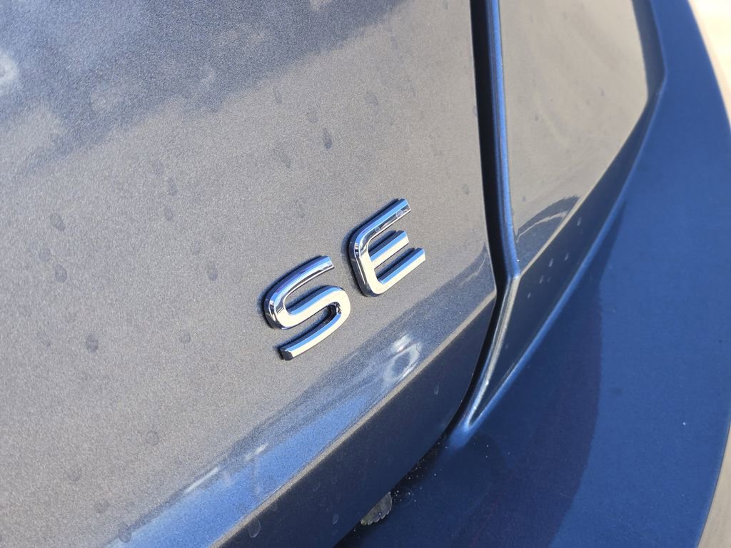 New 2026 Volkswagen Jetta SE image 8