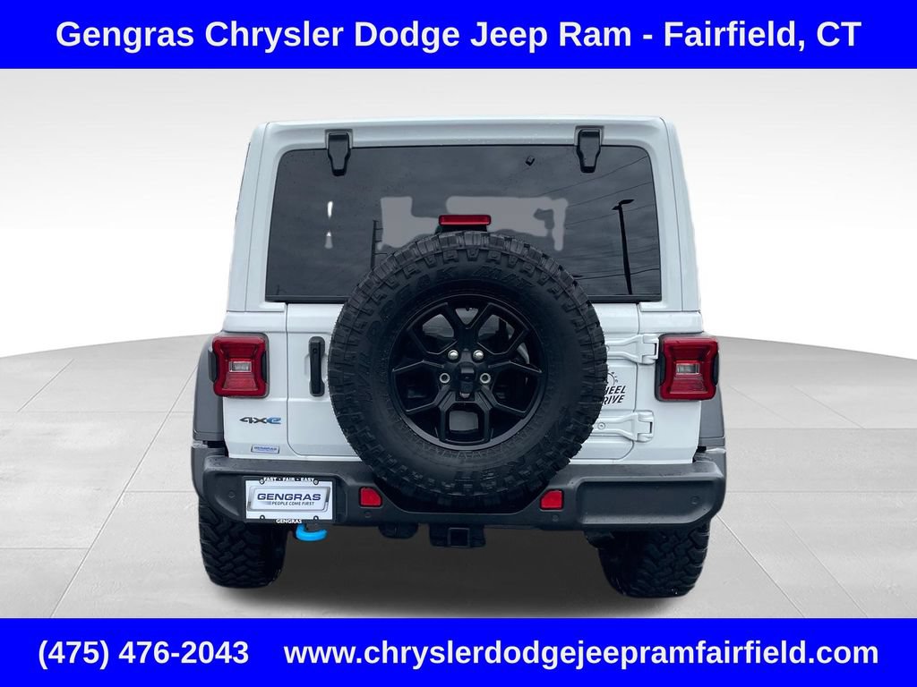 Used 2024 Jeep Wrangler Unlimited AWD/4WD image 6