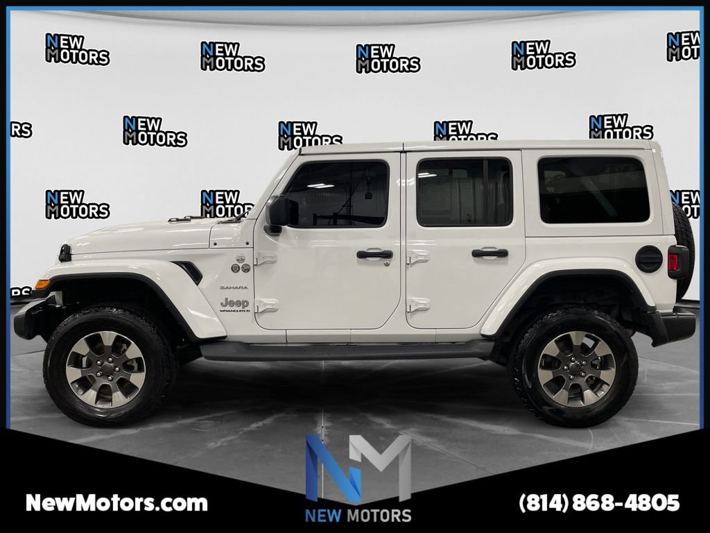 Used 2023 Jeep Wrangler Unlimited Sahara w/ Cold Weather Group AWD/4WD image 2