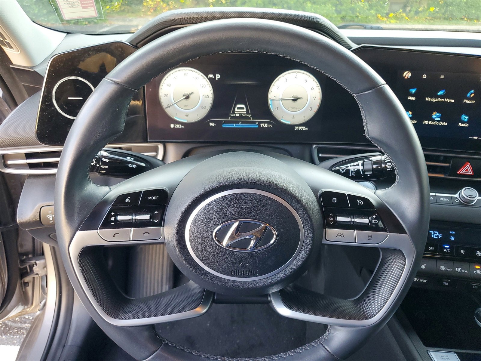 Used 2023 Hyundai Elantra SEL w/ Convenience Package image 10