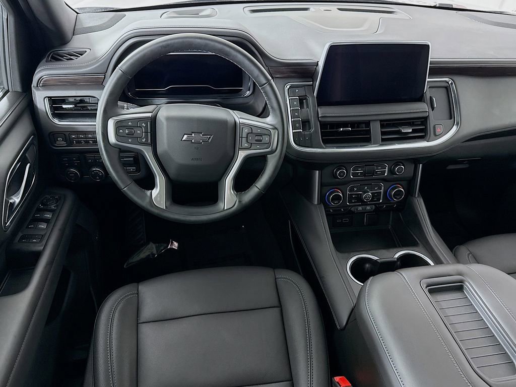 Used 2024 Chevrolet Suburban Z71 w/ Z71 Off-Road Package image 3