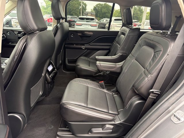 Certified 2024 Lincoln Aviator Reserve w/ Elements Package Plus AWD/4WD image 30