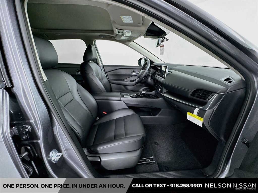 New 2026 Nissan Rogue Dark Armor FWD image 27