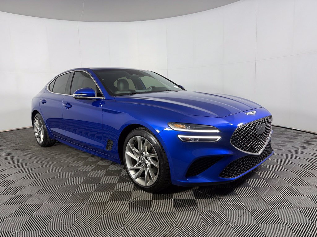 Used 2022 Genesis G70 2.0T RWD image 4