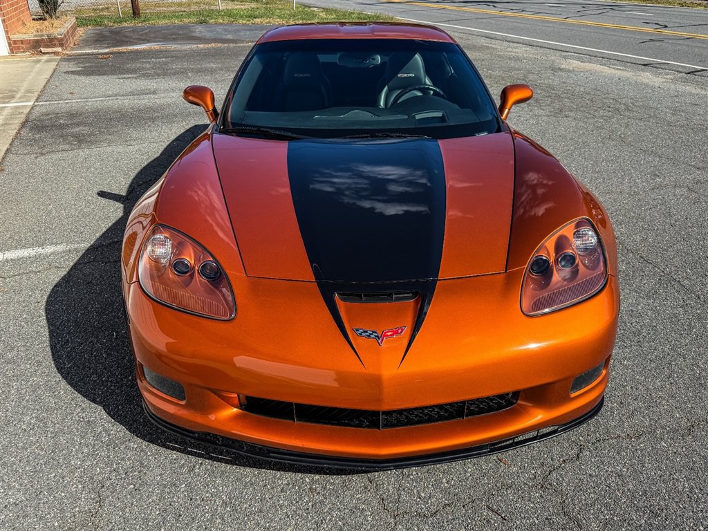 Used 2009 Chevrolet Corvette Z06 w/ Preferred Equipment Group RWD image 8