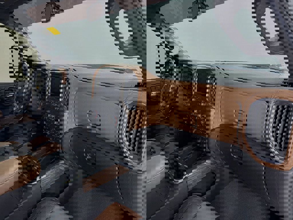 Used 2022 Chevrolet Silverado 3500 High Country image 32