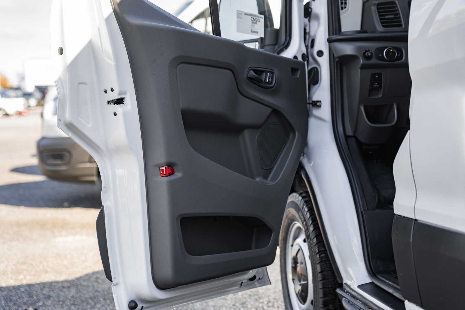 New 2026 Ford Transit 250 148 Medium Roof w/ Load Area Protection Package image 31