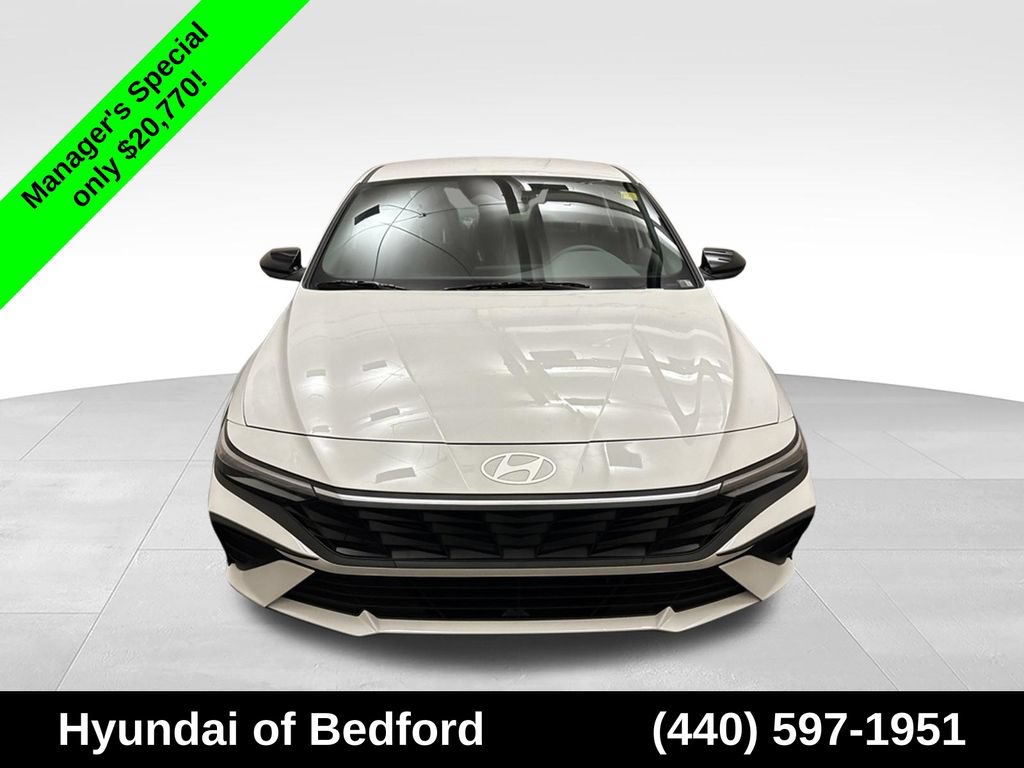 Certified 2026 Hyundai Elantra Sport FWD image 2