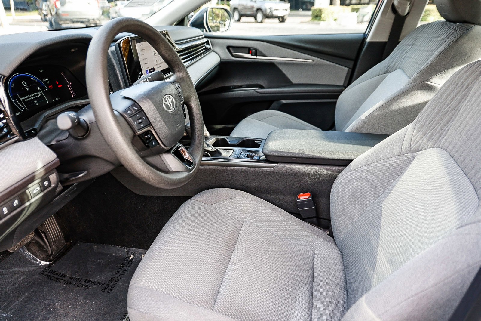 Used 2025 Toyota Camry LE image 18