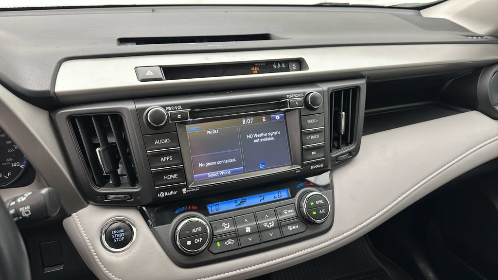 Used 2018 Toyota RAV4 XLE w/ Plus Extra Value Package AWD/4WD image 17