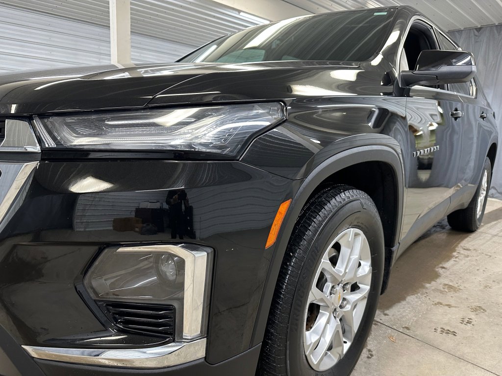 Certified 2023 Chevrolet Traverse LS image 33