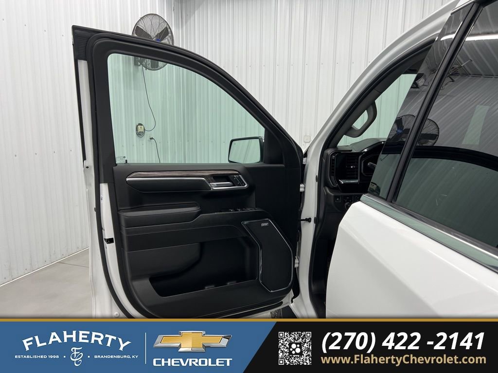 Used 2024 Chevrolet Silverado 1500 LTZ w/ Max Trailering Package image 8