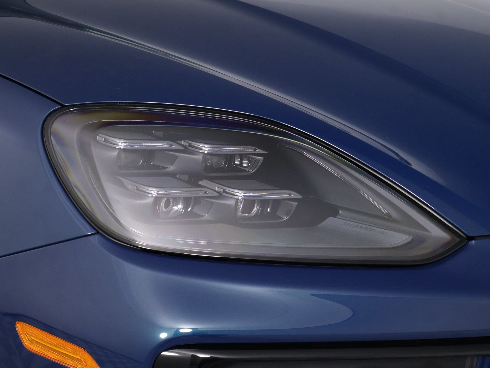 Certified 2026 Porsche Cayenne AWD/4WD image 28