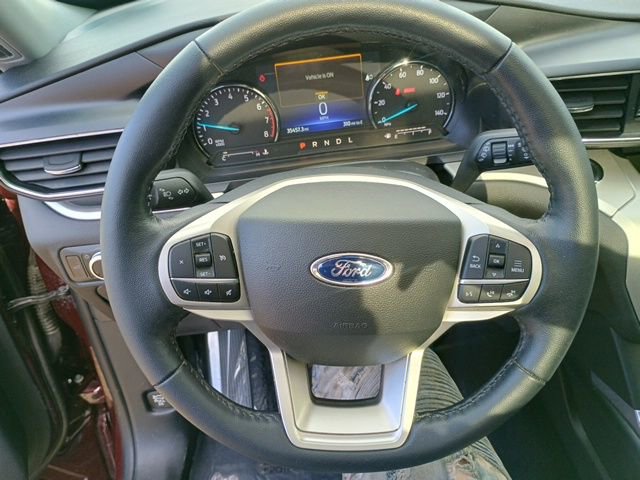 Used 2022 Ford Explorer XLT w/ Equipment Group 202A image 29