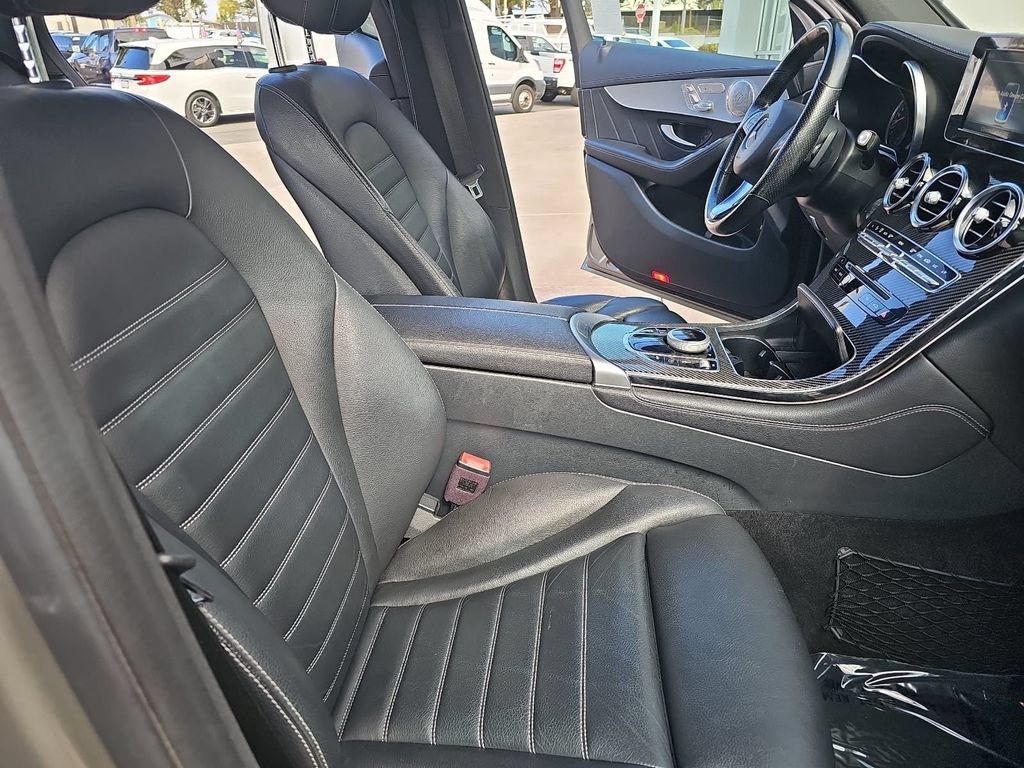 Used 2019 Mercedes-Benz GLC 43 AMG 4MATIC image 10
