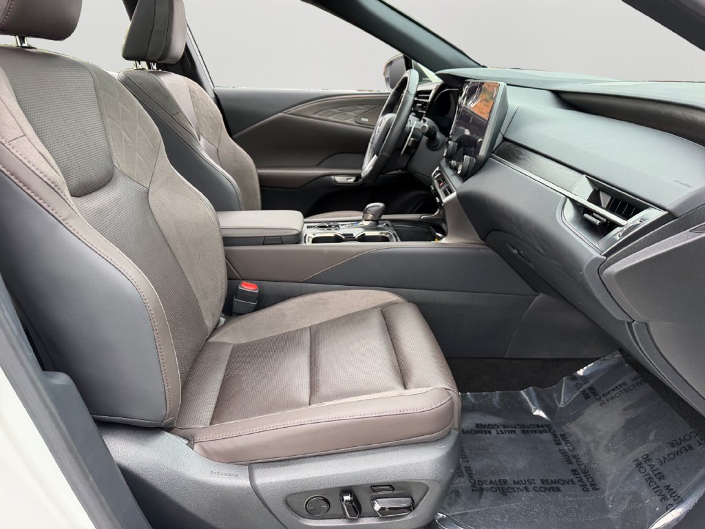 Certified 2024 Lexus RX 450h AWD w/ Convenience Package image 9