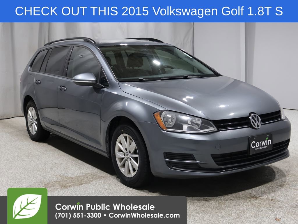 Used 2015 Volkswagen Golf S image 1