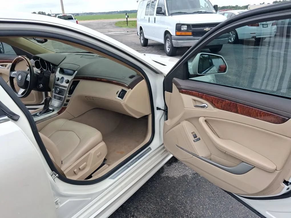 Used 2010 Cadillac CTS Performance w/ Performance Luxury Package RWD image 27