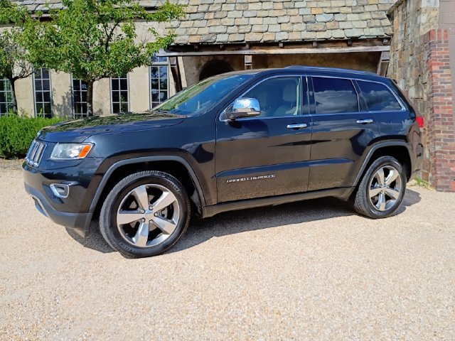 Used 2016 Jeep Grand Cherokee Limited w/ Trailer Tow Group IV RWD image 7