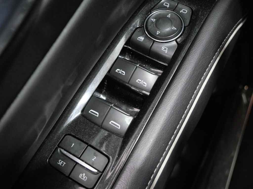 Used 2023 Cadillac Escalade Sport AWD/4WD image 12