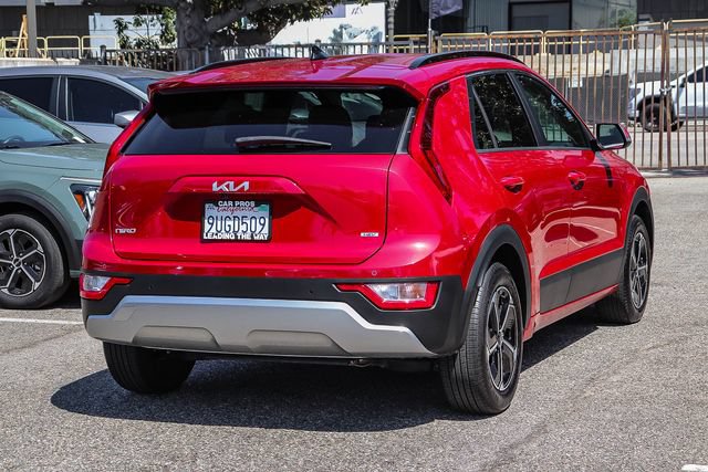 Certified 2025 Kia Niro EX FWD image 9