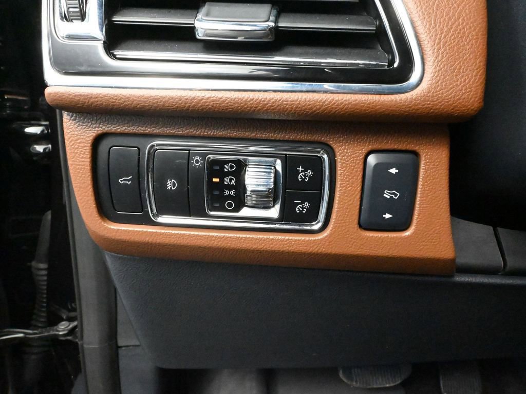 Used 2024 Lincoln Navigator Reserve w/ Equipment Group 201A image 30