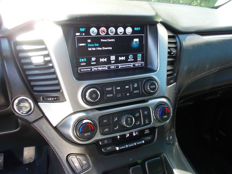 Used 2018 Chevrolet Suburban LT AWD/4WD image 35