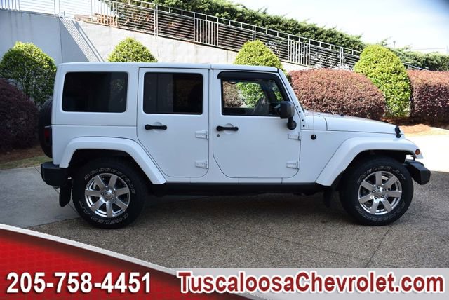 Used 2015 Jeep Wrangler Unlimited Sahara w/ Katzkin Premium Leather Group image 11