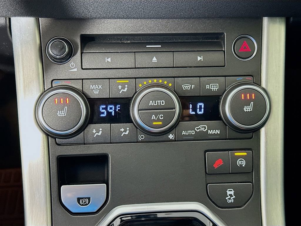 Used 2015 Land Rover Range Rover Evoque Pure image 16