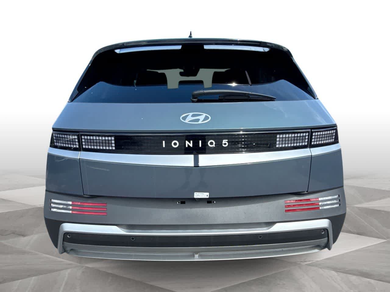 New 2025 Hyundai Ioniq 5 SE RWD image 7