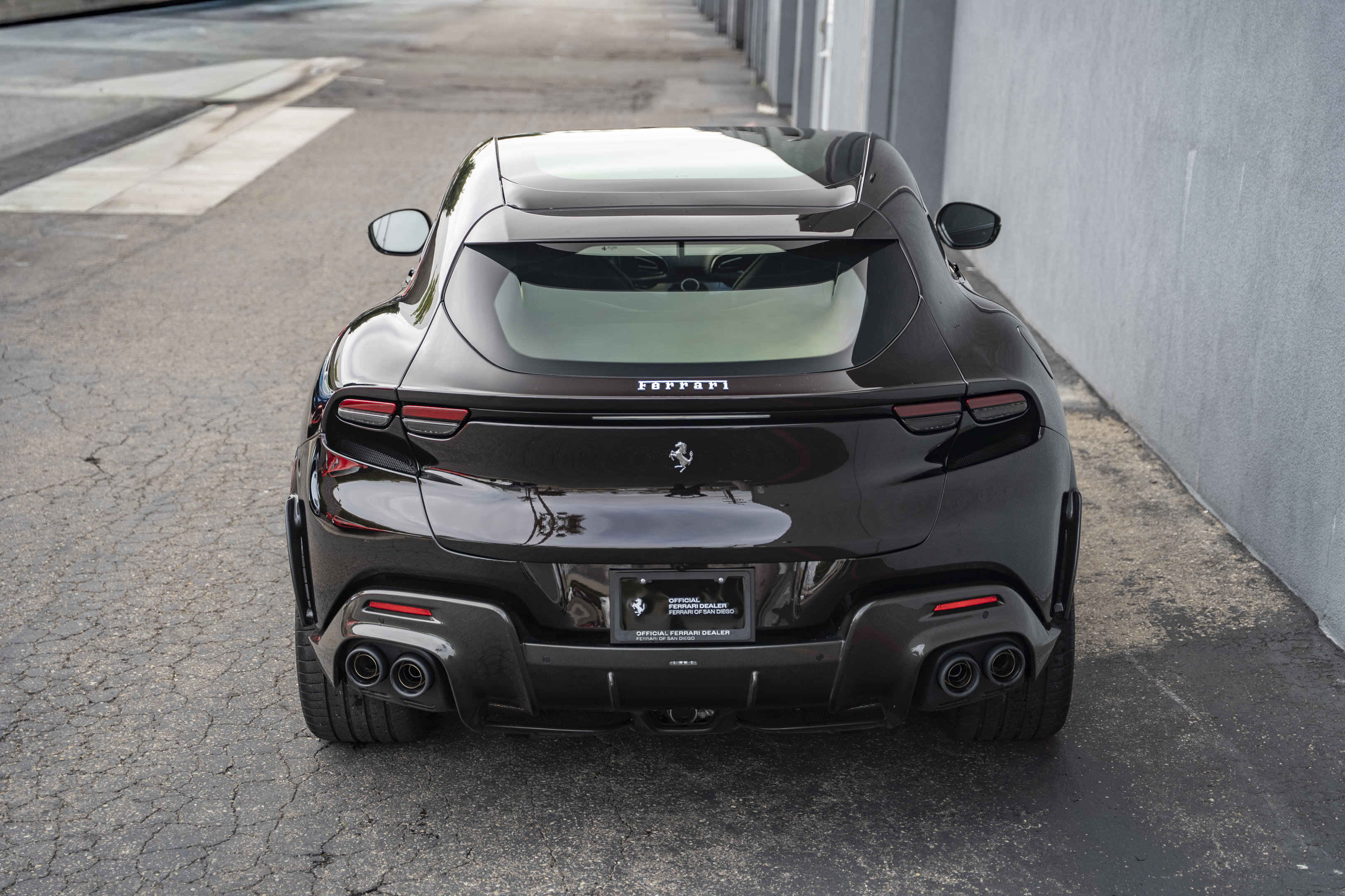 Certified 2024 Ferrari Purosangue AWD/4WD image 4