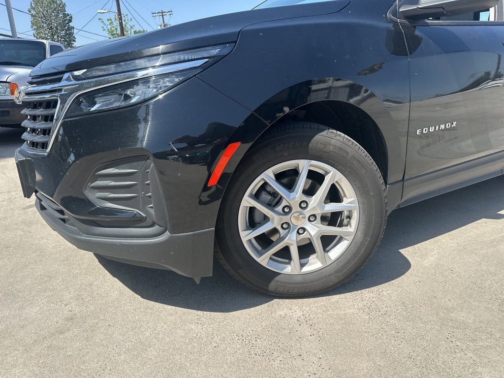 Used 2023 Chevrolet Equinox LS image 7