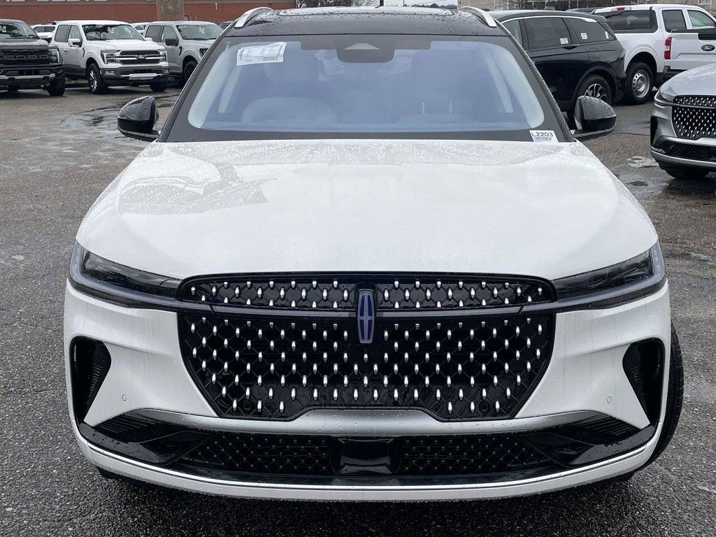 New 2026 Lincoln Nautilus Reserve image 8