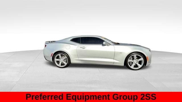 Used 2017 Chevrolet Camaro SS image 9