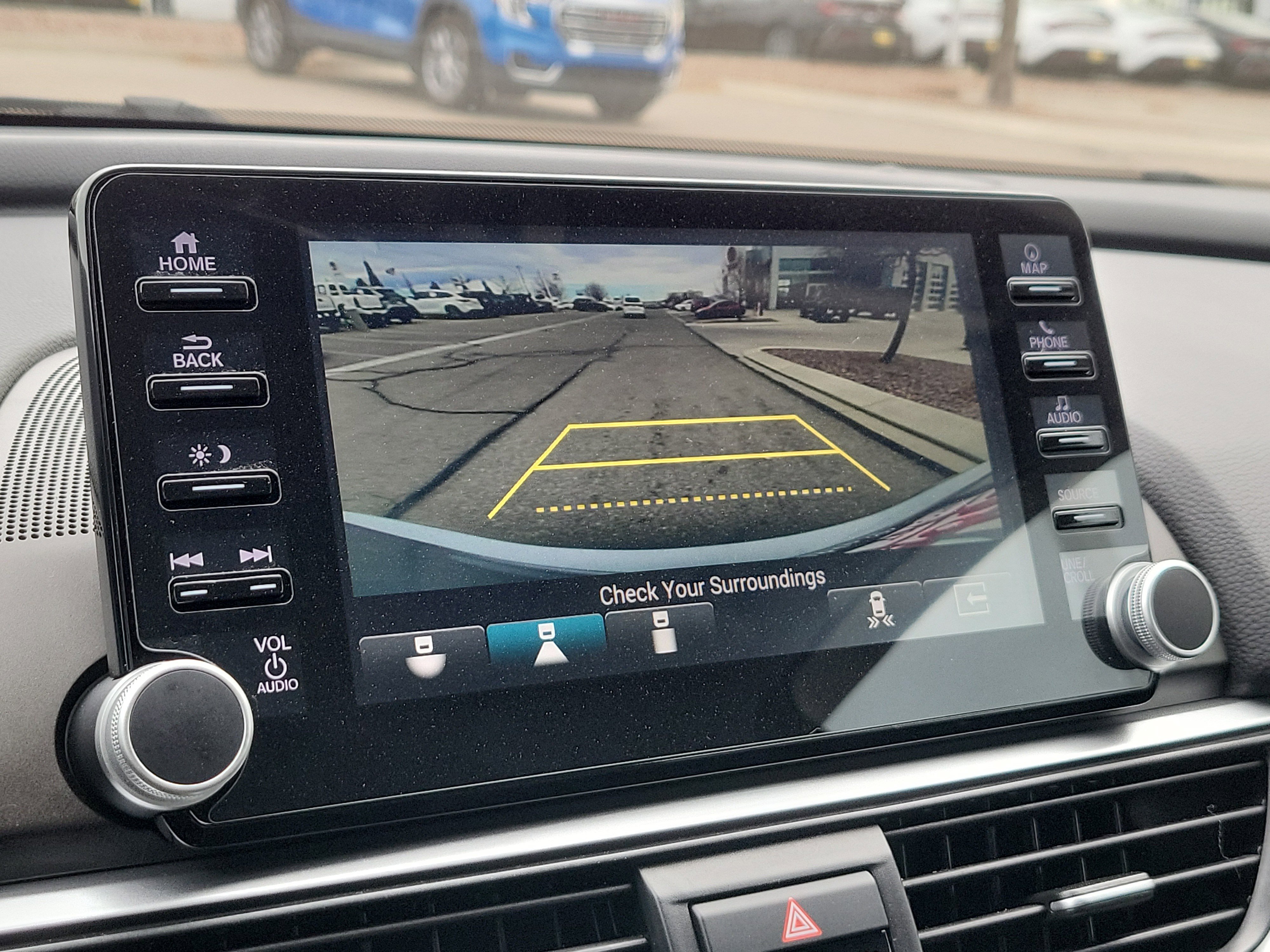 Used 2018 Honda Accord Touring image 22