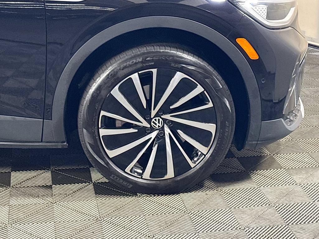 Certified 2023 Volkswagen ID.4 Pro S Plus AWD/4WD image 25