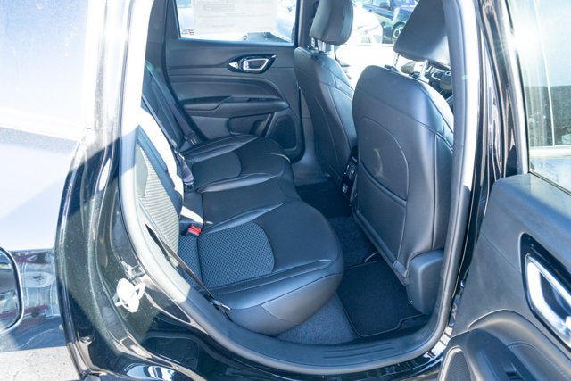New 2026 Jeep Compass Latitude AWD/4WD image 36