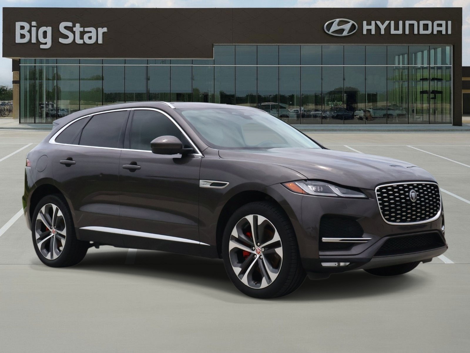 Used 2023 Jaguar F-PACE S AWD/4WD image 6